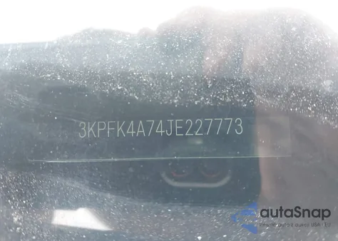 2018 Kia Forte Lx z USA, uszkodzony, nr VIN 3KPFK4A74JE227773